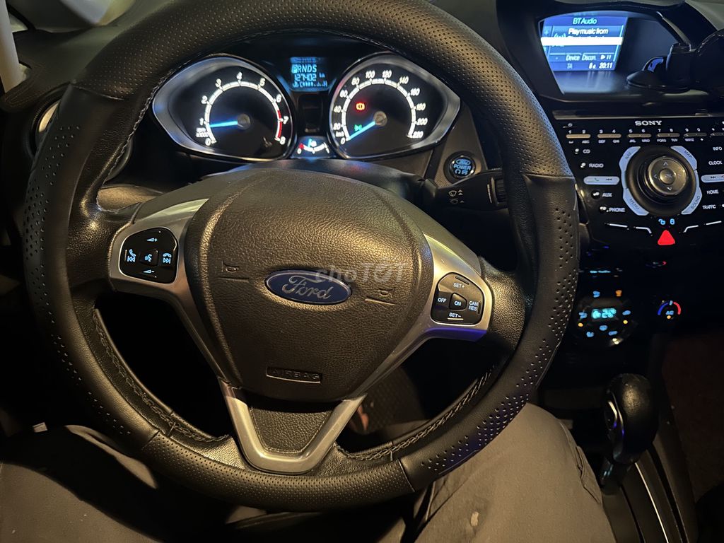 Ford 2014  - 12 km. Mua bán Ô tô tại Thành phố Hạ Long Quảng Ninh được đăng bởi Duc Anh hình 2