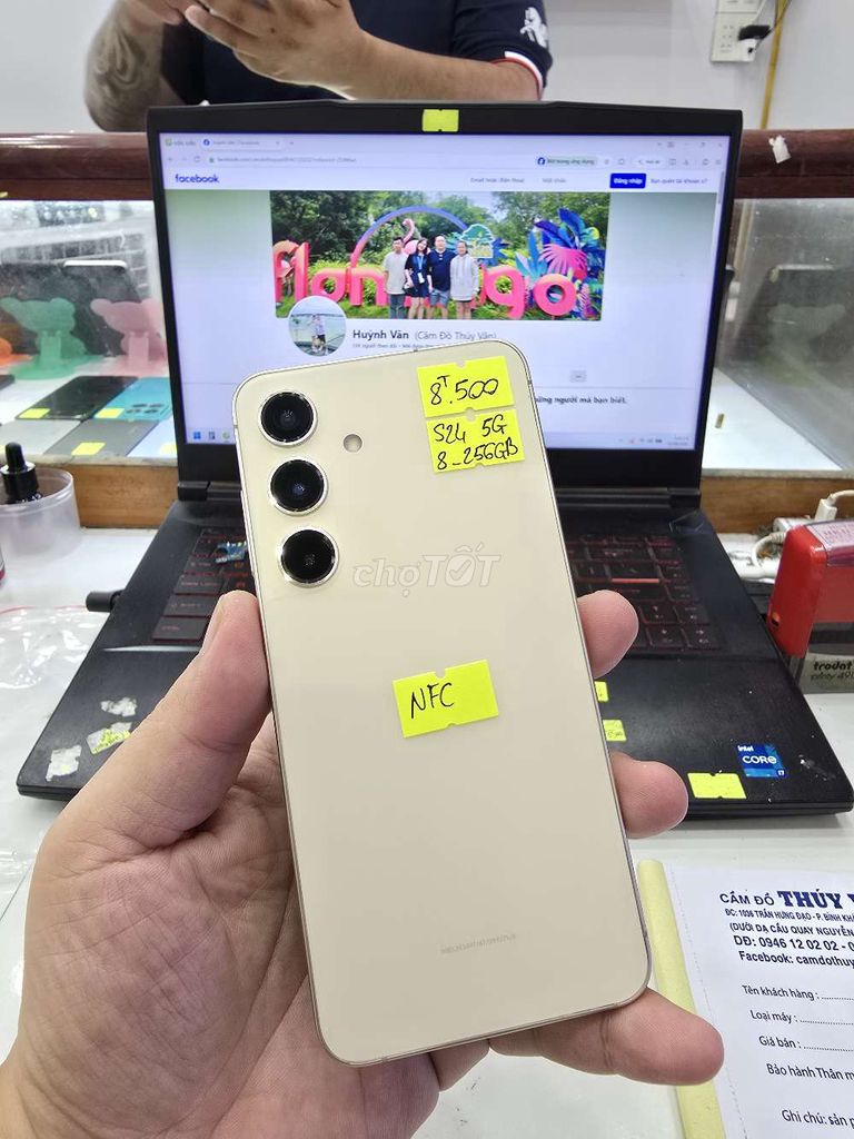 Samsung S24 5G 8GB/256GB . Mua bán Điện thoại tại Thành phố Long Xuyên An Giang được đăng bởi Facebook Cầm Đồ Thúy Vân hình 1