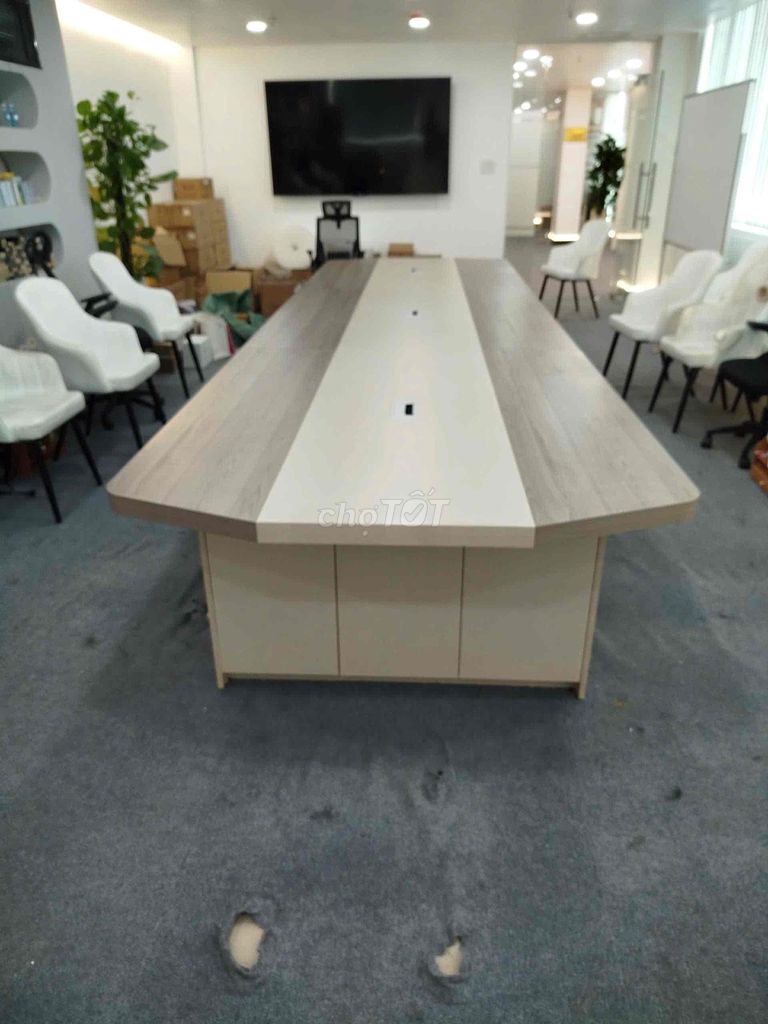 Bàn họp 4m8x1m4x75.5cm mới. Mua bán Đồ dùng văn phòng tại Quận 1 Tp Hồ Chí Minh được đăng bởi Ni hình 1