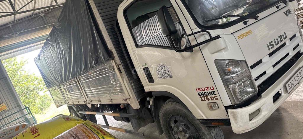cần bán  isuzu 8t2. Mua bán Xe tải, xe ben tại Huyện Đức Huệ Long An được đăng bởi Phu Pham hình 4