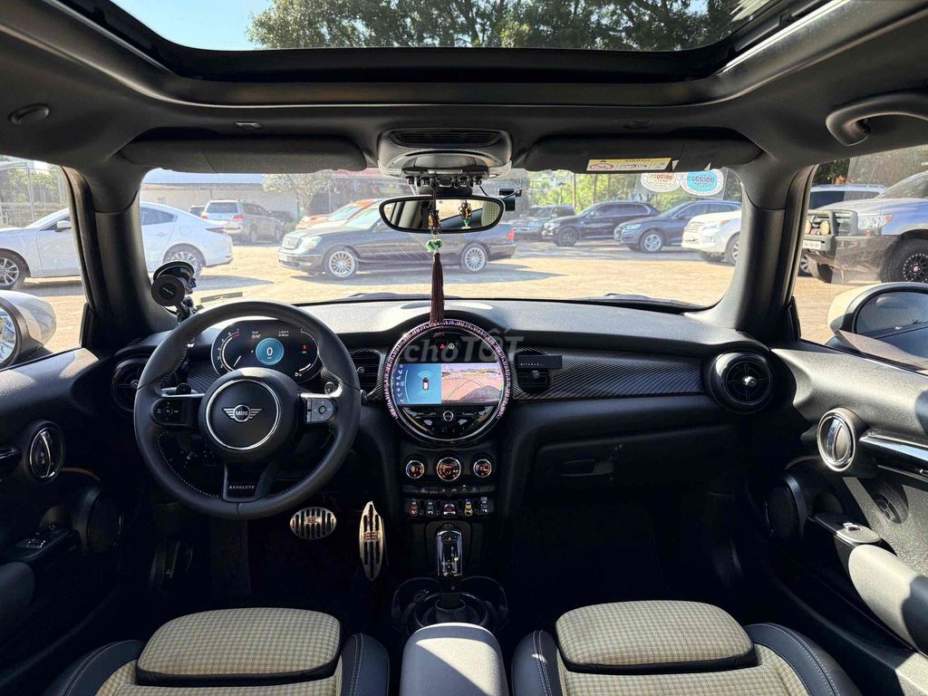 MINI CooperS Resolute 2023 Xanh rêu. Mua bán Ô tô tại Quận Ba Đình Hà Nội được đăng bởi Phú Việt hình 4