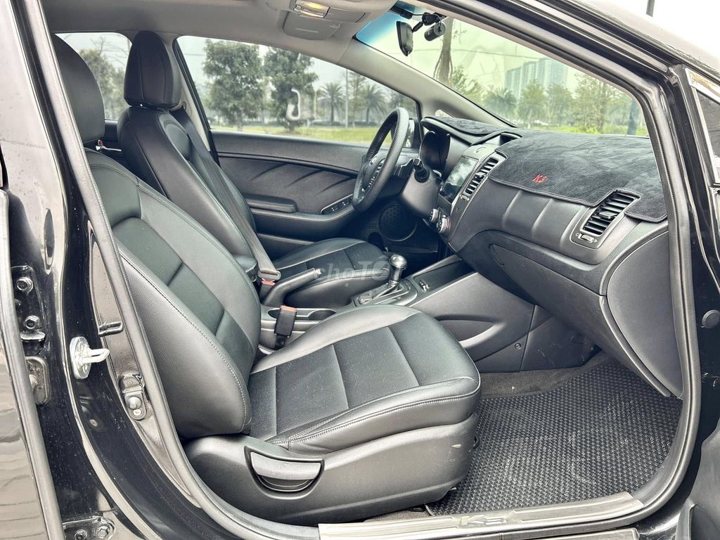 Kia K3 1.6AT 2015 màu đen cọp. Mua bán Ô tô tại Quận Gò Vấp Tp Hồ Chí Minh được đăng bởi Xuân Trường hình 6