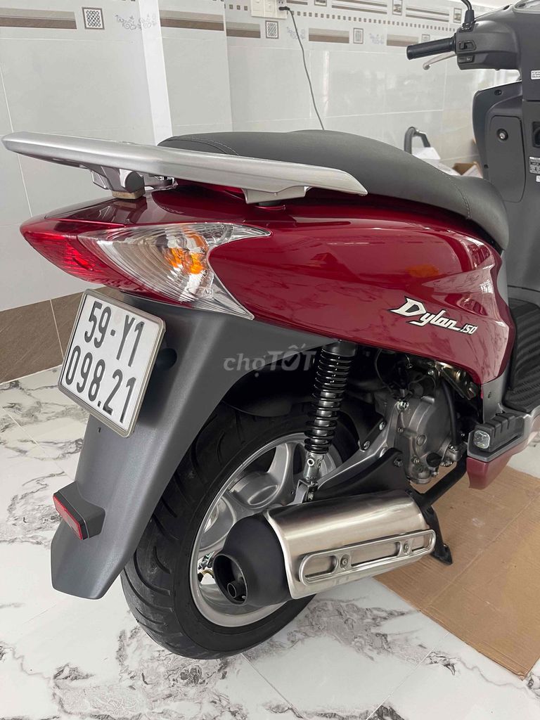 Honda Dylan 150 2003 Đỏ. Mua bán Xe máy tại Quận Bình Tân Tp Hồ Chí Minh được đăng bởi Cương hình 6