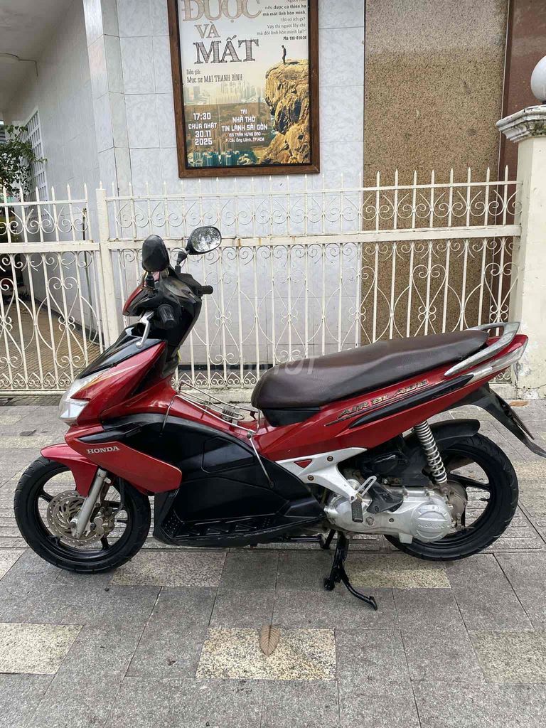 Honda Air Blade 2008 Đỏ đen. Mua bán Xe máy tại Quận 1 Tp Hồ Chí Minh được đăng bởi Tủn Ca hình 1