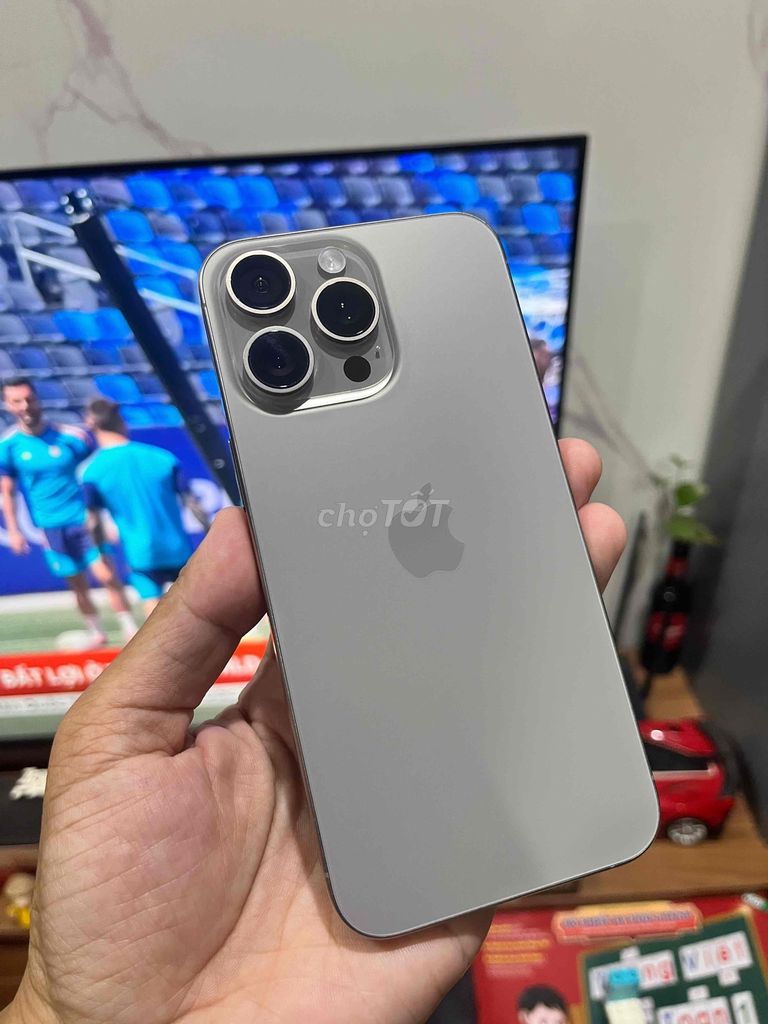 iPhone 15Promax 256GB Titan Nature, chính hãng VNA. Mua bán Điện thoại tại Quận Tây Hồ Hà Nội được đăng bởi SonZuiVe84 hình 1