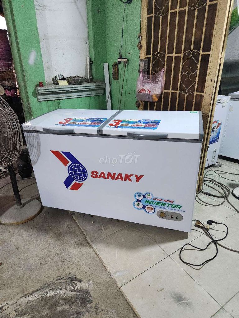 Bán tủ đông Sanaky 400 lít đang sử dụng tốt