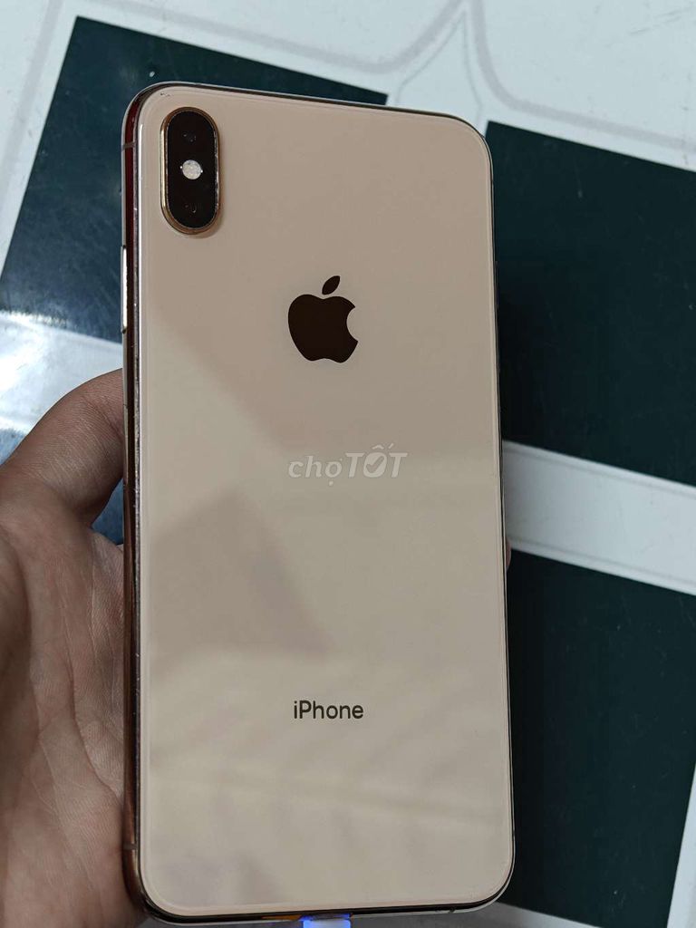 Apple iPhone Xs Max 64GB Vàng. Mua bán Điện thoại tại Quận Thanh Khê Đà Nẵng được đăng bởi Trần Văn Quyến hình 1