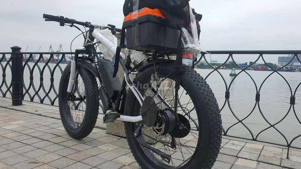 Xe đạp trợ lực điện Thép cacbon Đen trắng. Mua bán Xe điện tại Quận Ba Đình Hà Nội được đăng bởi Trung hình 6