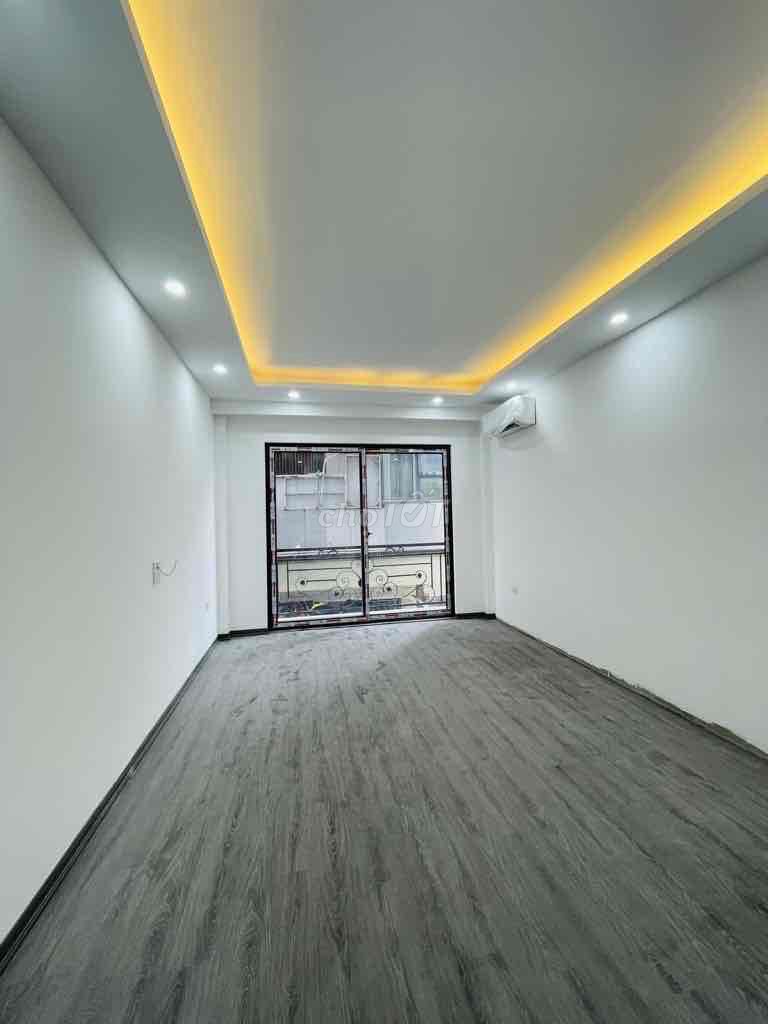 9,9 TY - TRUNG TÂM ĐỐNG ĐA  - 5 TẦNG THANG MÁY -20M RA Ô TÔ TRÁNH. Mua bán nhà ở tại Quận Đống Đa Hà Nội được đăng bởi Thắng thổ cư hình 4