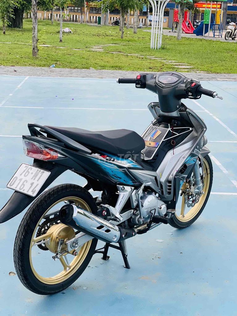 Yamaha ex 135