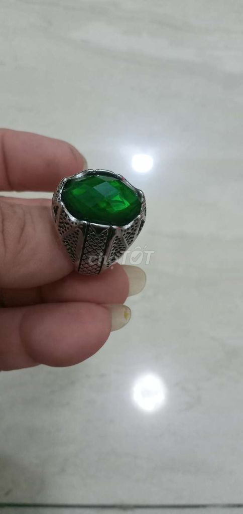 Nhẫn Hợp kim Bạc Xanh lá Size 20. Mua bán Phụ kiện thời trang khác tại Quận 6 Tp Hồ Chí Minh được đăng bởi thái thân thiện  hình 1
