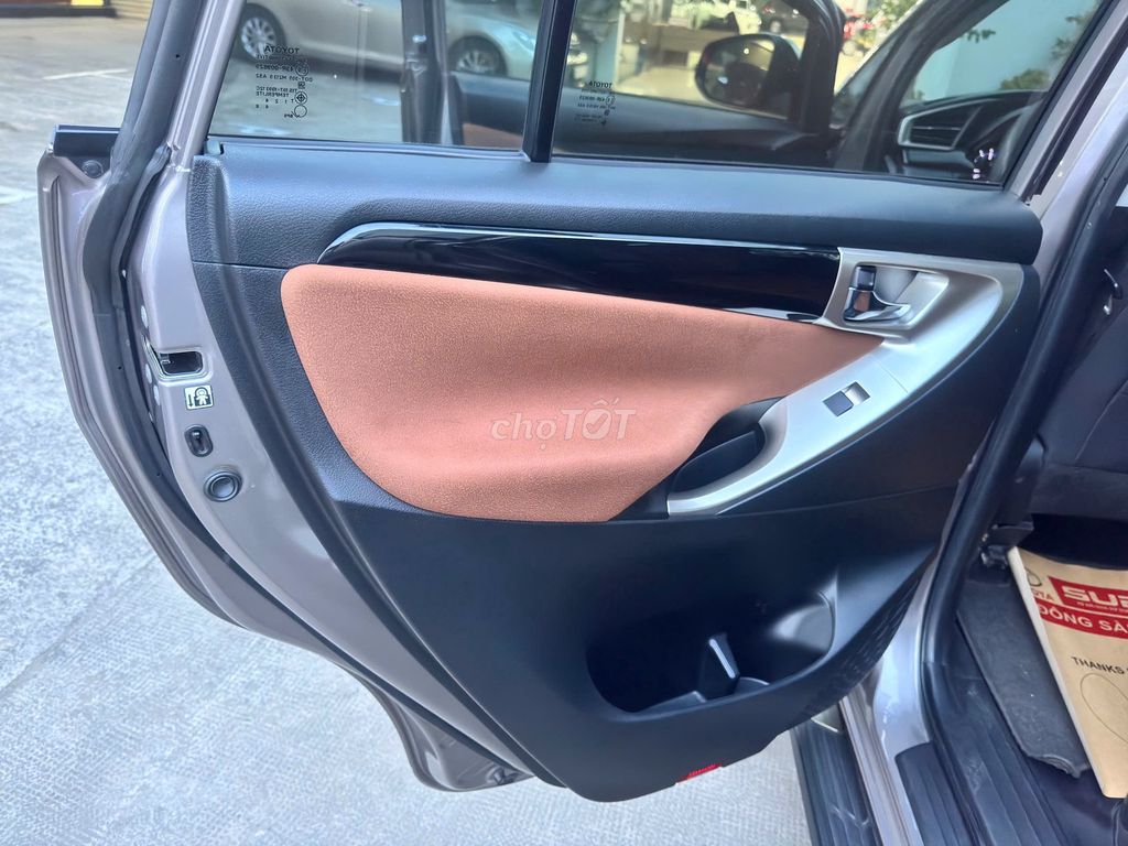 Innova 2018 2.0G - Số Tự Động. Mua bán Ô tô tại Quận Gò Vấp Tp Hồ Chí Minh được đăng bởi Lộc Xe Cũ Toyota Đông Sài Gòn Nguyễn Văn Lượng hình 11