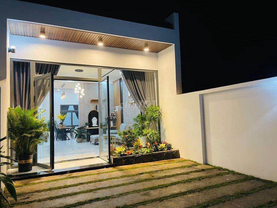 GIẢM MẠNH,GIẢM NHANH NHÀ CÂP 4 125M2/985TR.MT Đ. HỘI NGHĨA 61,T UYÊN