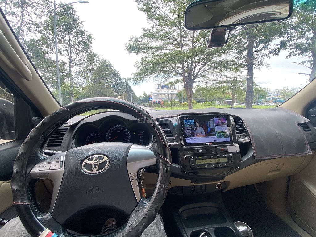 Toyota Fortuner 2014 2.7V 4x2 AT - 115000 km. Mua bán Ô tô tại Thành phố Quảng Ngãi Quảng Ngãi được đăng bởi Cao Minh Hà hình 2