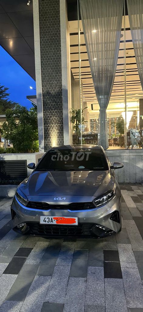 Kia K3 2024 Premium 1.6 AT - 23000 km. Mua bán Ô tô tại Quận Sơn Trà Đà Nẵng được đăng bởi Truong Vu hình 3