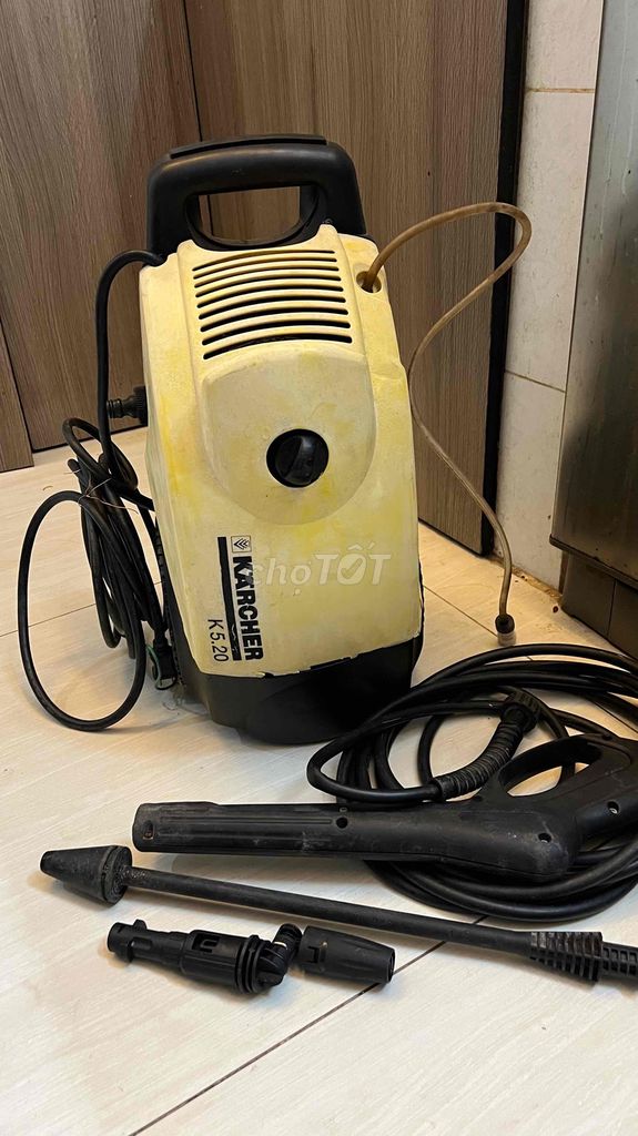 Máy rửa xe Karcher 520