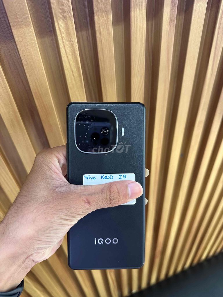 Vivo IQOO Z9 8GB/256GB Đen. Mua bán Điện thoại tại Quận 8 Tp Hồ Chí Minh được đăng bởi Lê Đặng Minh Khang hình 1