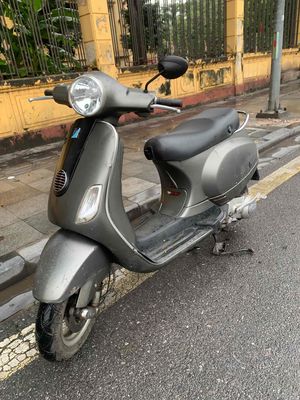 Xe Piaggio LX 125cc. Mua bán Xe máy tại Quận Hai Bà Trưng Hà Nội được đăng bởi Nguyễn Đức Quang
