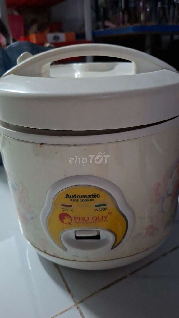 Nồi cơm điện Phú Quý 1.2L Trắng kem cũ. Mua bán Bếp, lò, đồ điện nhà bếp tại Quận 8 Tp Hồ Chí Minh được đăng bởi Dương hình 1