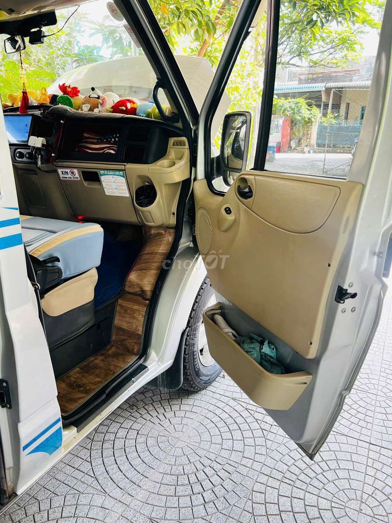 Ford Transit 2017 16 chỗ 190000 km Trắng. Mua bán Phương tiện khác tại Thành phố Dĩ An Bình Dương được đăng bởi Viet Duc hình 4