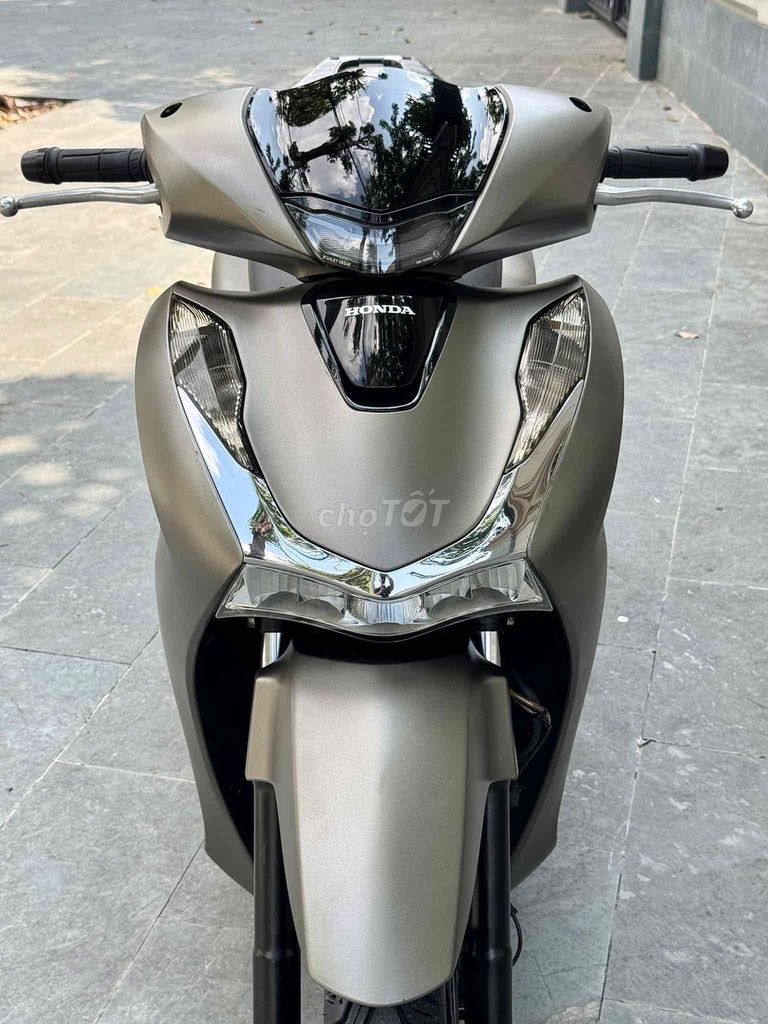 SH 125 ABS 2020 MIX VÀNG CÁT MÁY ZIN CHÍNH CHỦ. Mua bán Xe máy tại Thành phố Thủ Đức Tp Hồ Chí Minh được đăng bởi Khoa Đặng hình 2