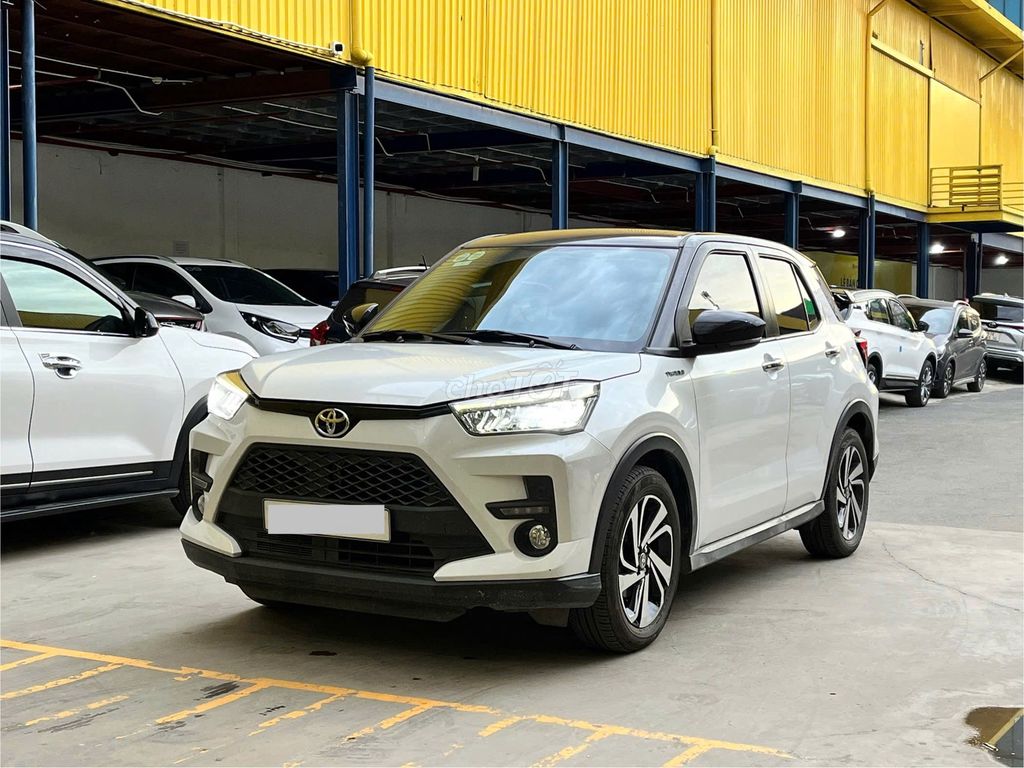 TOYOTA RAIZE 1.0 CVT 2024 XE GIA ĐÌNH LƯỚT 1 CHỦ. Mua bán Ô tô tại Quận Bình Thạnh Tp Hồ Chí Minh được đăng bởi Hiếu hình 3
