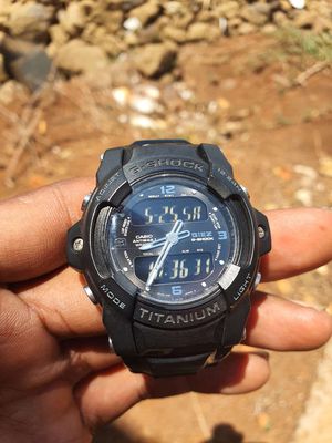 Đồng hồ casio titanium