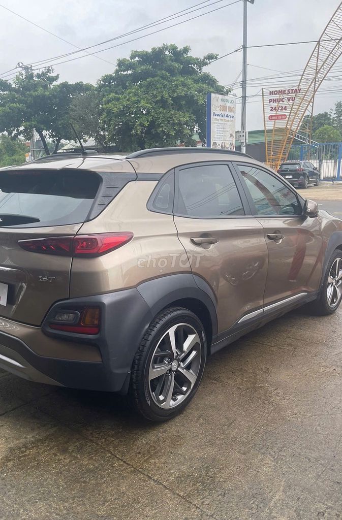 Hyundai Kona 2018 1.6 Turbo - 75000 km. Mua bán Ô tô tại Thành phố Buôn Ma Thuột Đắk Lắk được đăng bởi Tên chưa cung cấp hình 4