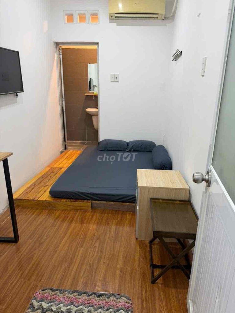 Trống Phòng Bùi viện full nội thất, Q1