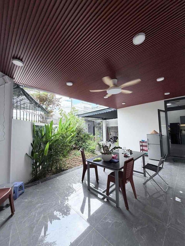 Аренда · 3 комн. · 150 м² · Thành phố Nha Trang, ул. Nguyễn Phi Khanh