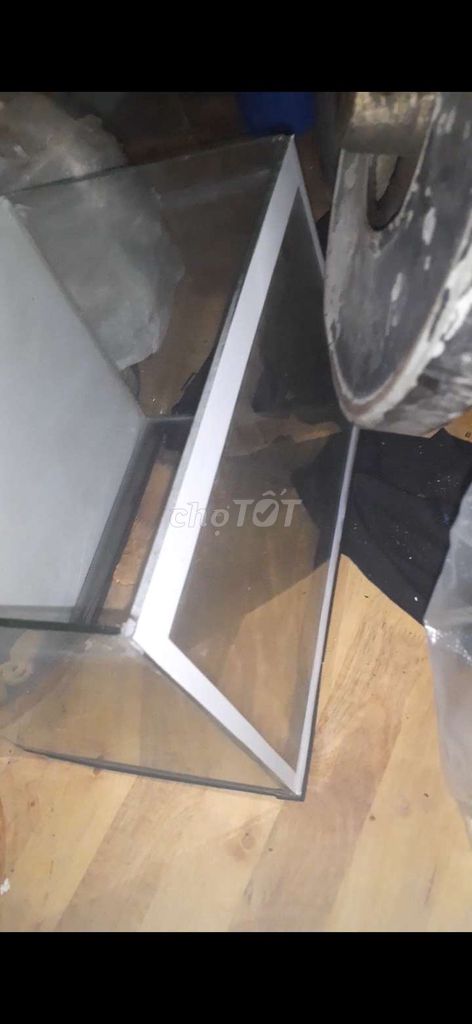 Hồ cá kính Mới. Mua bán Phụ kiện, Thức ăn, Dịch vụ tại Quận 10 Tp Hồ Chí Minh được đăng bởi Hứa hình 1