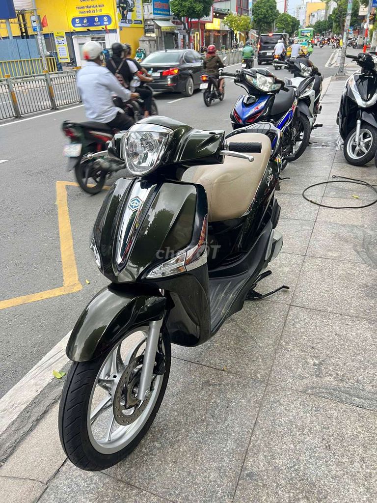 Piaggio Liberty yget ABS 2017 mới 90% bstp chính c. Mua bán Xe máy tại Quận Tân Phú Tp Hồ Chí Minh được đăng bởi Tuanduy hình 6