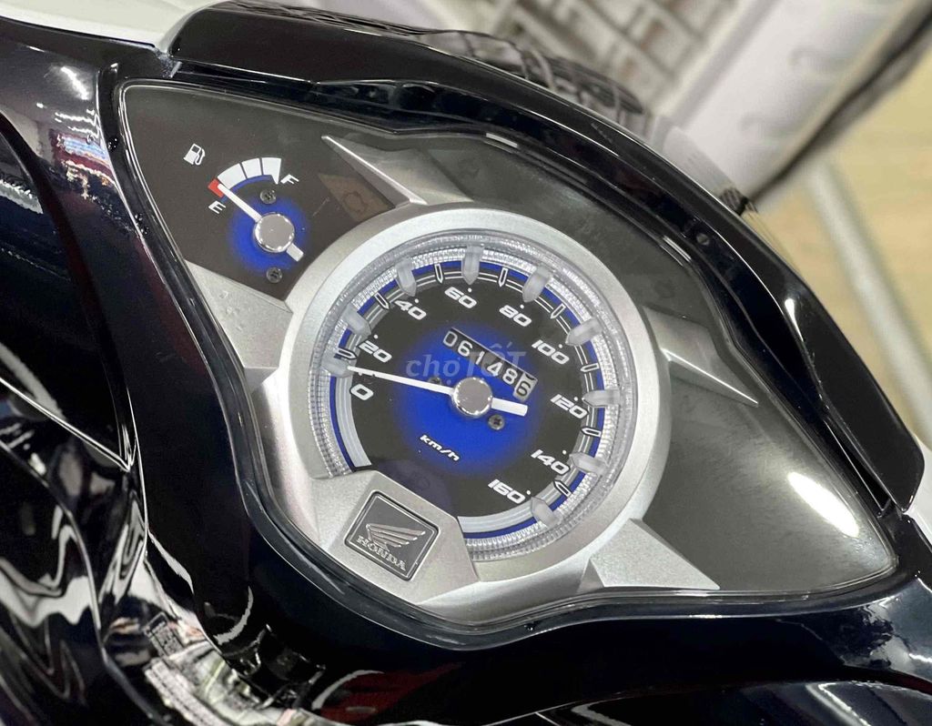 💥Fu đời 2024 BS Tỉnh đi 6000KM Chính Chủ xe lướt💥. Mua bán Xe máy tại Thành phố Thủ Đức Tp Hồ Chí Minh được đăng bởi XE MÁY THỦ ĐỨC  hình 6