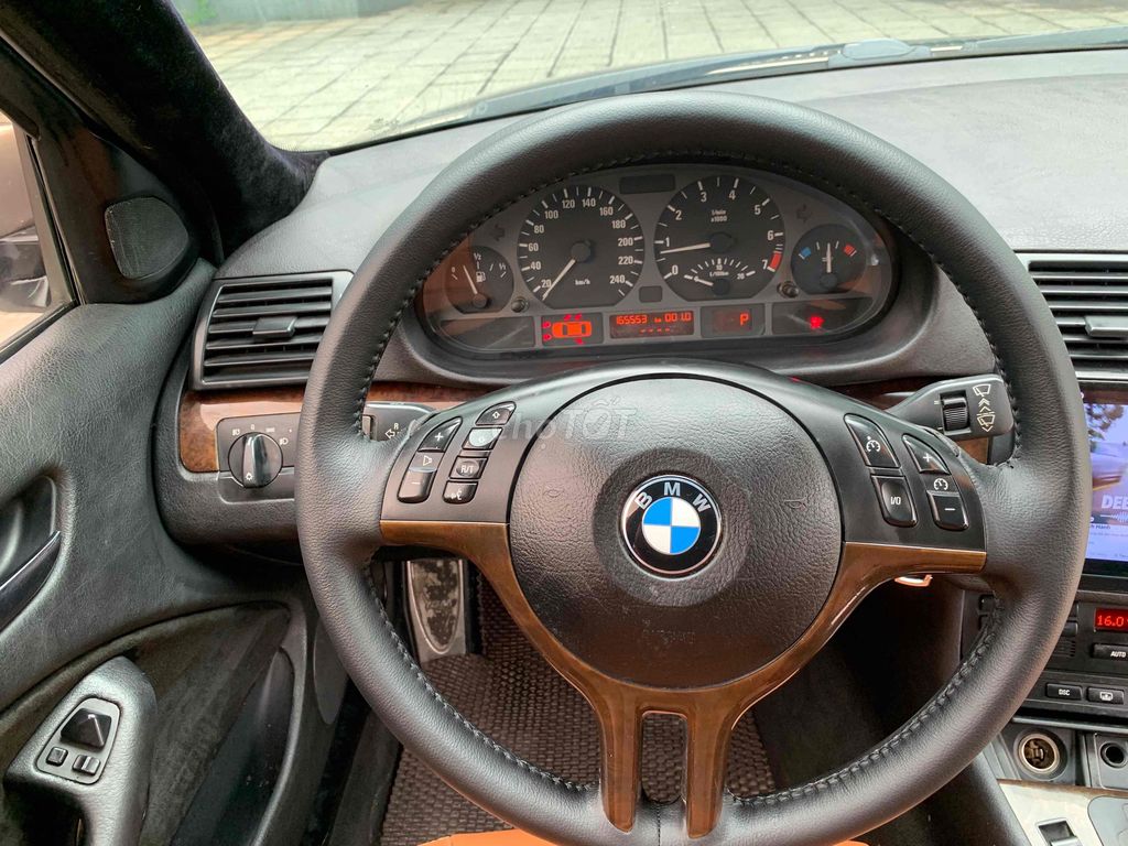 Em cần bán BMW 318 2.0 bản sport máy số đại chất. Mua bán Ô tô tại Quận Hà Đông Hà Nội được đăng bởi Vạn Phúc hình 6