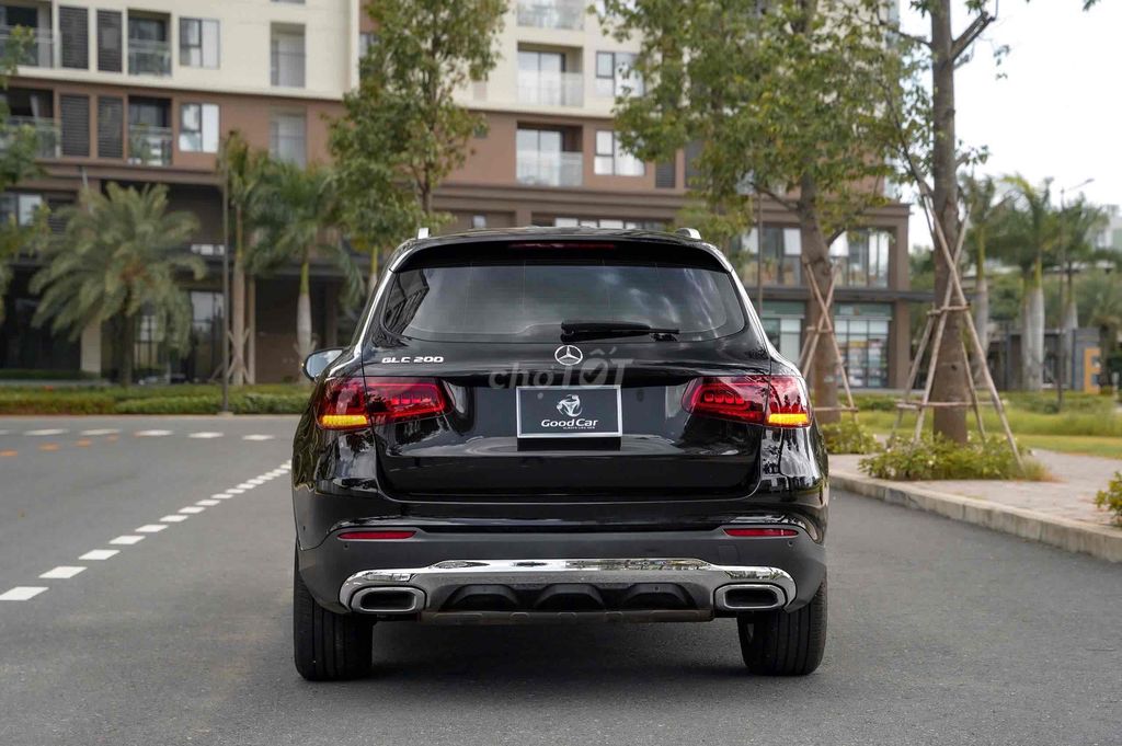 Mercedes_GLC200 (V1) Sx 2022 Bao Bank 90%. Mua bán Ô tô tại Quận 7 Tp Hồ Chí Minh được đăng bởi PHÁT ĐẠT LUXURY CAR hình 4