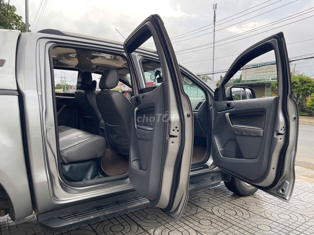 Ford Ranger 2016 XLS 2.2L 4x2 AT. Mua bán Ô tô tại Huyện Tân Phú Đồng Nai được đăng bởi Salon AUTO THÀNH TRUNG Đồng Nai hình 11