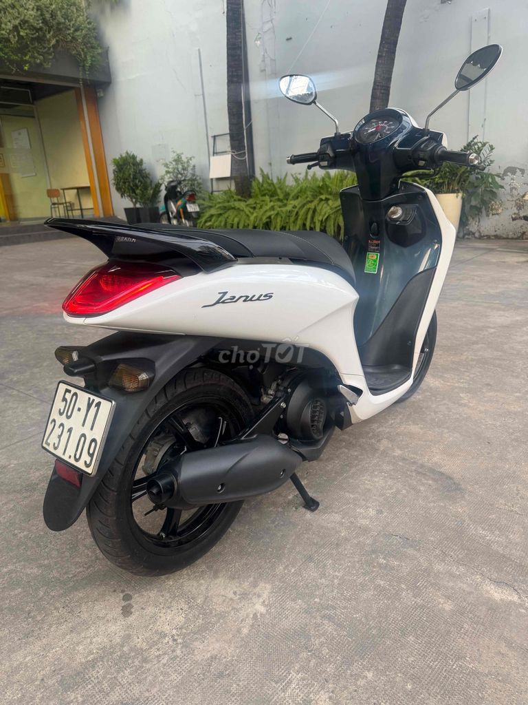 janus 2018 khoá ga 9 chủ ,góp cà thẻ. Mua bán Xe máy tại Quận Tân Bình Tp Hồ Chí Minh được đăng bởi Tuấn Phụng hình 8