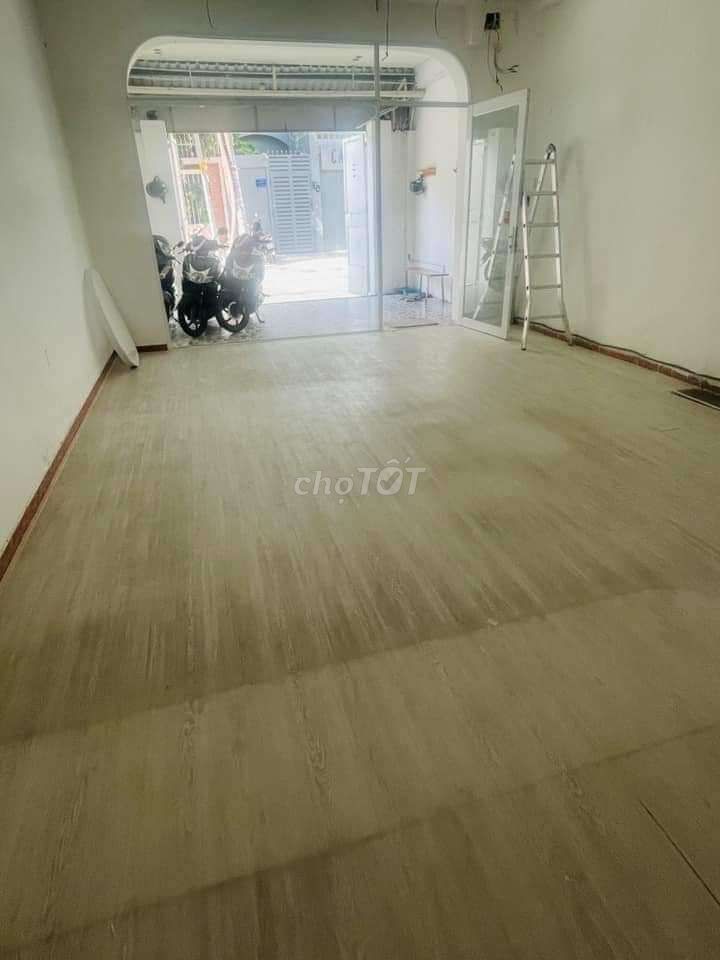 MBKD Đặng Dung, p tân định Quận 1, 5x20m 1wc KD tự do