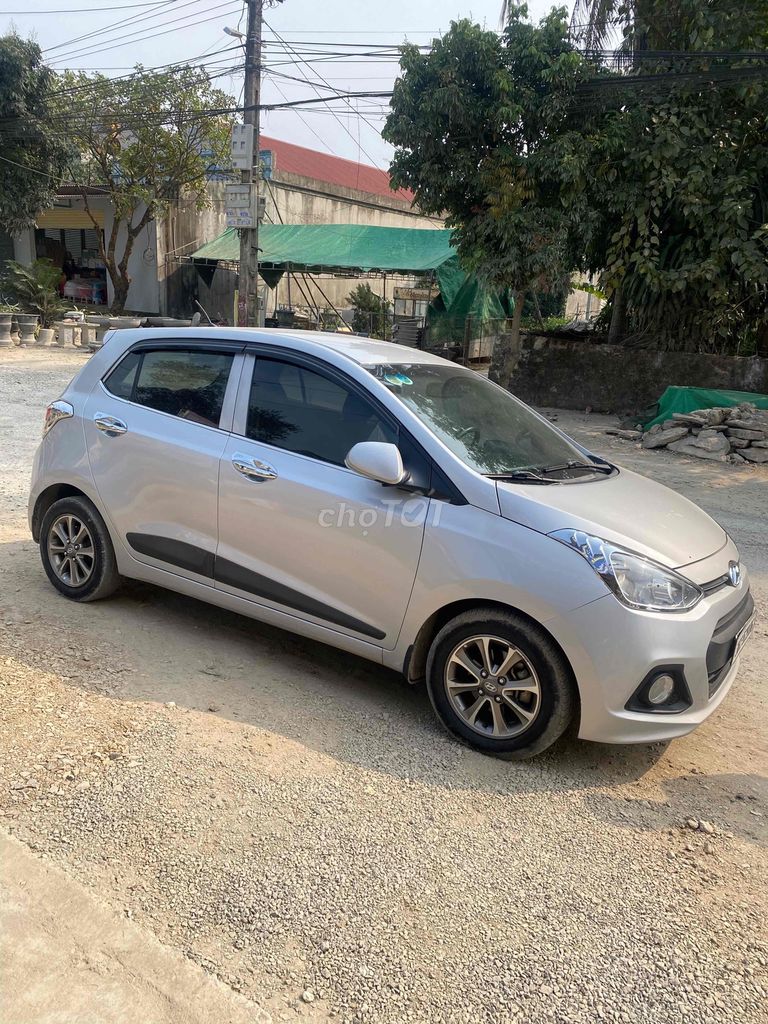 Hyundai Grand i10 2014 1.0 AT - 120000 km