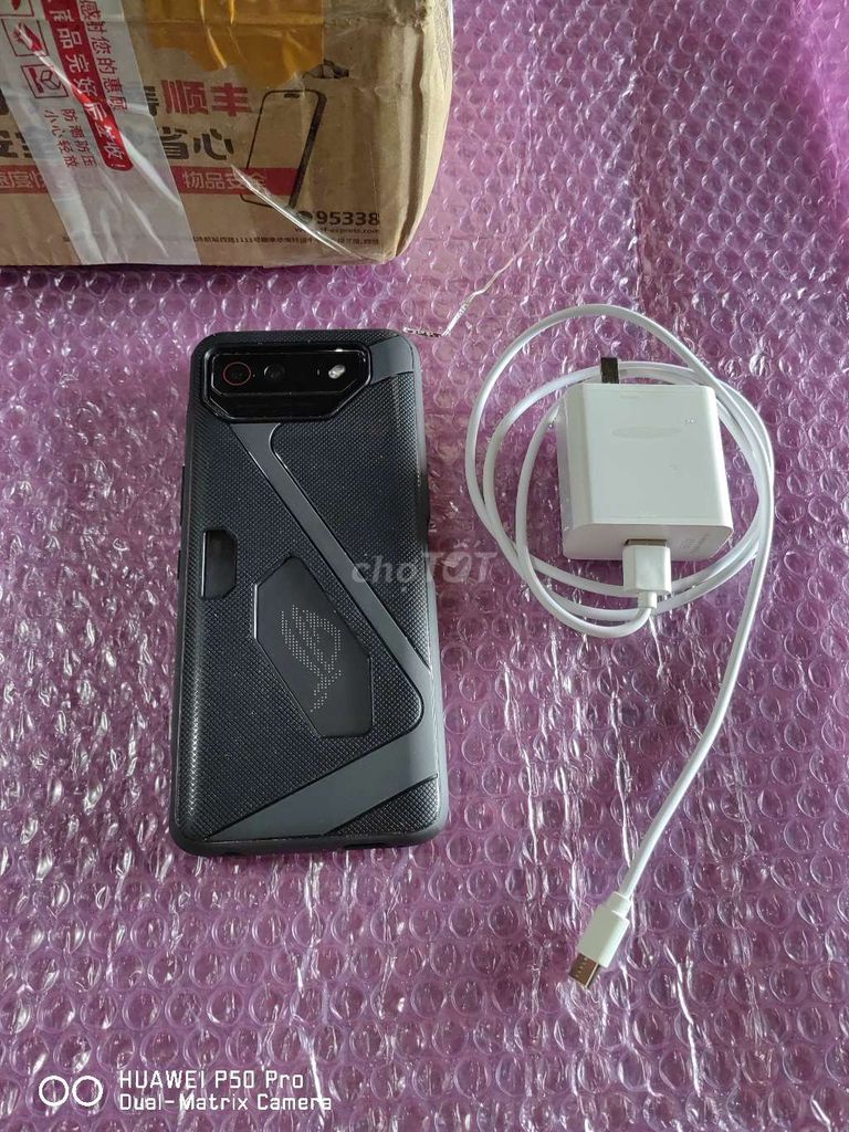 Asus ROG Phone 7 Đen 256GB Nứt lưng. Mua bán Điện thoại tại Huyện Đức Cơ Gia Lai được đăng bởi Nguyễn Tấn Lộc hình 1