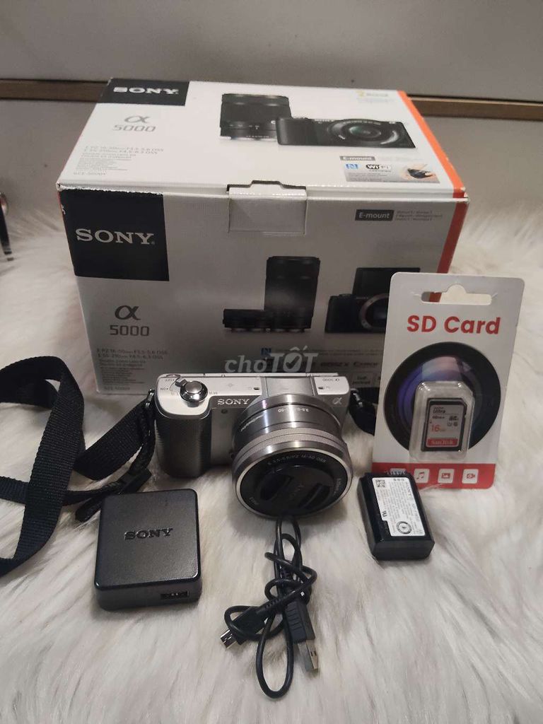 Máy ảnh Sony Alpha A5000 Bạc 16-50mm. Mua bán Máy ảnh, Máy quay tại Thành phố Thuận An Bình Dương được đăng bởi Nguyễn Thanh Tuấn hình 1