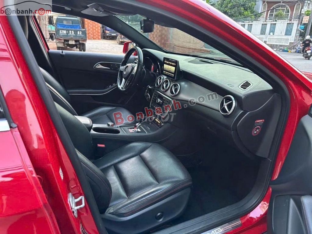 Mercedes Benz GLA class GLA 45 AMG 4Matic 2015. Mua bán Ô tô tại Thành phố Thủ Đức Tp Hồ Chí Minh được đăng bởi Mai Thi Thu Thao hình 4