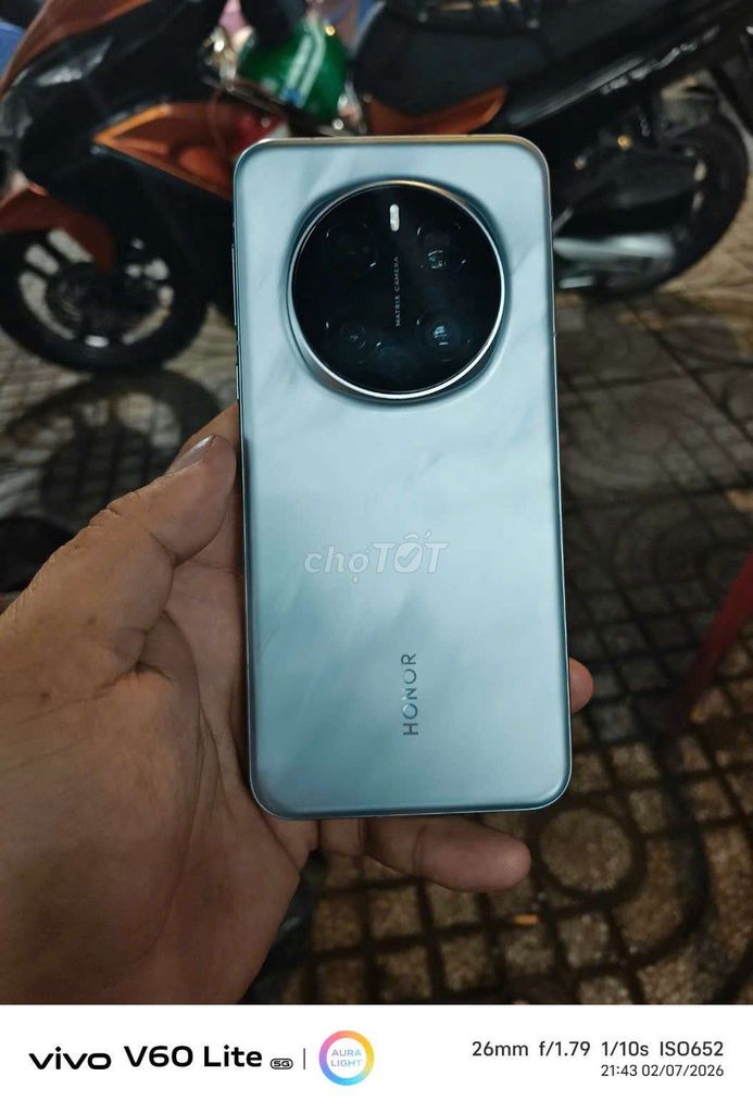 Honor Magic 7 Pro 12GB/256GB Bạc Đã sử dụng. Mua bán Điện thoại tại Huyện Tân Trụ Long An được đăng bởi câm đô giá cao hình 1