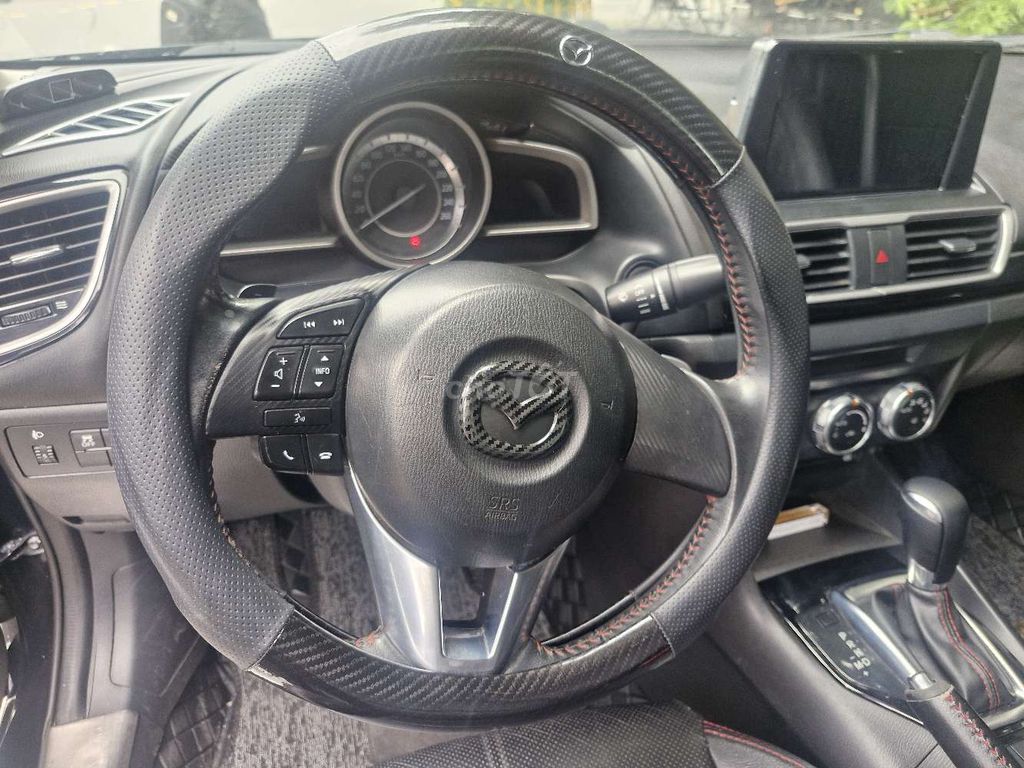 Mazda 3 2016 Đen 120.000 km. Mua bán Ô tô tại Quận Cẩm Lệ Đà Nẵng được đăng bởi Phước An hình 2