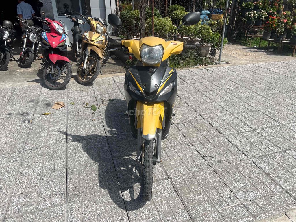 Yamaha Sirius RC Vàng đen. Mua bán Xe máy tại Quận Ninh Kiều Cần Thơ được đăng bởi đầy cửa hàng cầu hưng lợi nk cần thơ hình 3