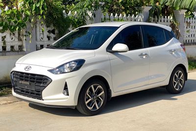 Hyundai Grand i10 2022 1.2 AT - 12000 km. Mua bán Ô tô tại Thành phố Thanh Hóa Thanh Hóa được đăng bởi Phạm Long MC Luxury Car