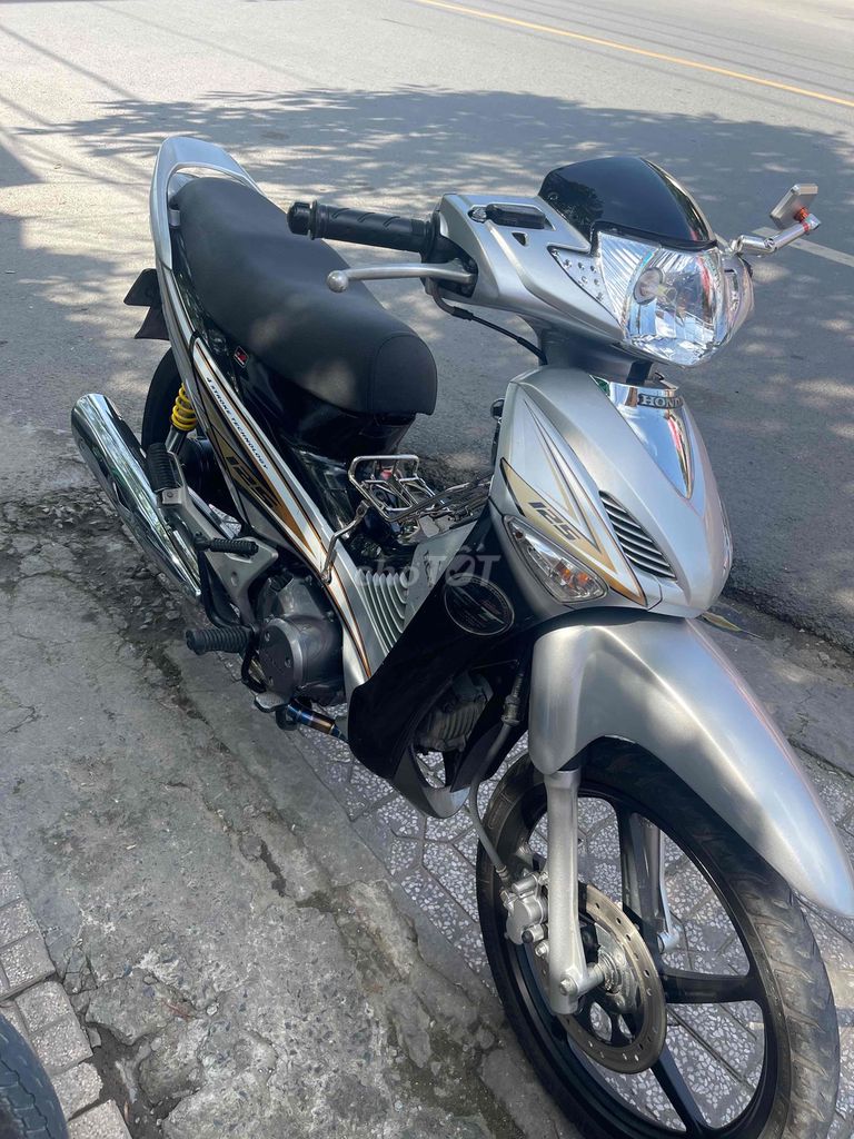 Neo kim 2009 , 30 đầu chính chủ. Mua bán Xe máy tại Huyện Nhà Bè Tp Hồ Chí Minh được đăng bởi Phạm Thanh hoang hình 1