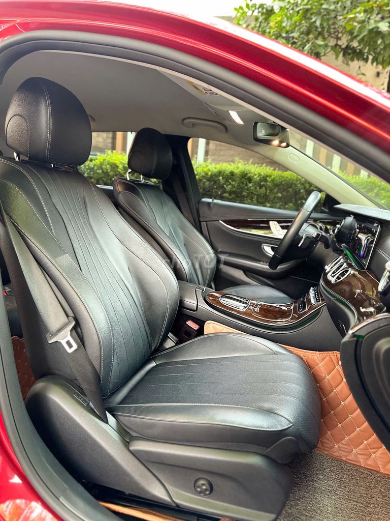Mercedes E200 Exclusive thu hút mọi ánh nhìn !. Mua bán Ô tô tại Quận 8 Tp Hồ Chí Minh được đăng bởi Gon Nguyen hình 16