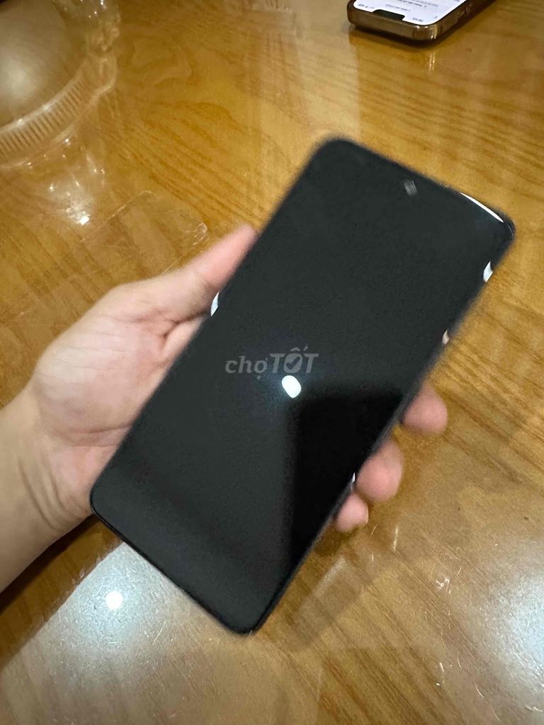 Xiaomi Redmi Note 12 6GB/128GB Đen. Mua bán Điện thoại tại Quận Tân Bình Tp Hồ Chí Minh được đăng bởi trần thanh tân hình 1