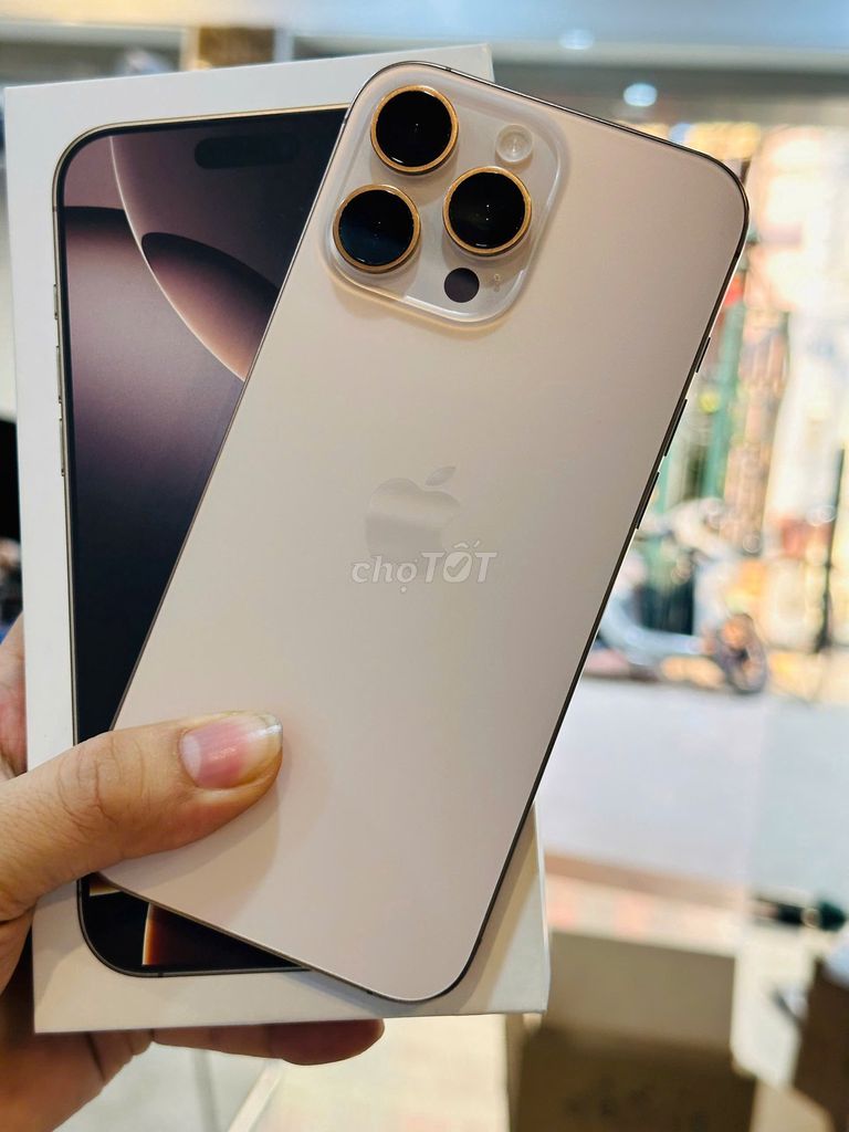 iPhone 16 Pro Max 1TB Chính Hãng TGDD Fullbox. Mua bán Điện thoại tại Quận Đống Đa Hà Nội được đăng bởi Thế Hoàng hình 1